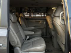 Сүрөт унаа Kia Carnival