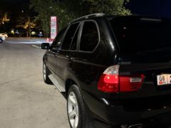 Photo of the vehicle BMW X5