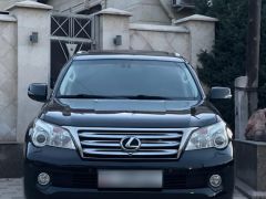 Photo of the vehicle Lexus GX