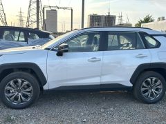 Photo of the vehicle Toyota RAV4