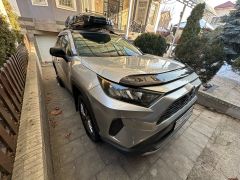 Сүрөт унаа Toyota RAV4