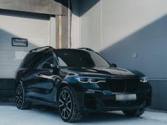 Фото авто BMW X7