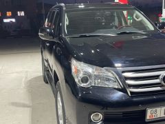 Photo of the vehicle Lexus GX