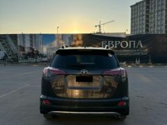 Сүрөт унаа Toyota RAV4