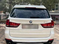 Photo of the vehicle BMW X5