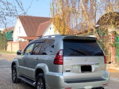 Photo of the vehicle Lexus GX