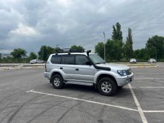 Сүрөт унаа Toyota Land Cruiser Prado