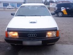 Photo of the vehicle Audi 100