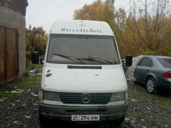 Фото авто Mercedes-Benz Фургон (4х2)