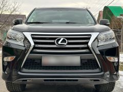 Photo of the vehicle Lexus GX