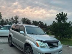 Photo of the vehicle Lexus GX