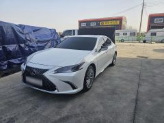 Сүрөт унаа Lexus ES