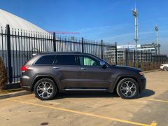 Photo of the vehicle Jeep Grand Cherokee