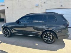 Фото авто BMW X7