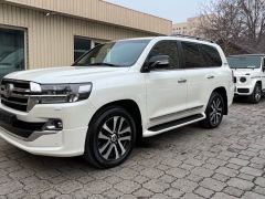 Фото авто Toyota Land Cruiser