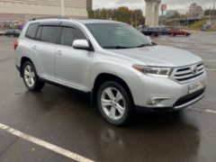 Сүрөт унаа Toyota Highlander