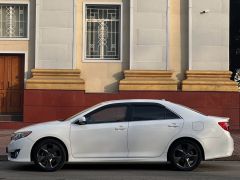 Сүрөт унаа Toyota Camry