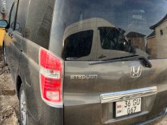 Фото авто Honda Stepwgn