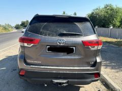 Сүрөт унаа Toyota Highlander