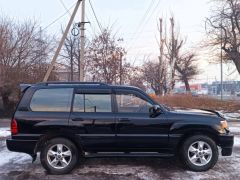 Photo of the vehicle Lexus LX