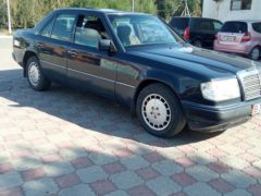 Фото авто Mercedes-Benz W124