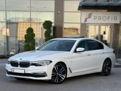 Photo of the vehicle BMW 5 Series