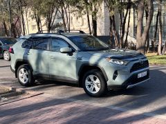 Photo of the vehicle Toyota RAV4