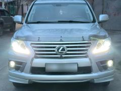 Сүрөт унаа Lexus LX