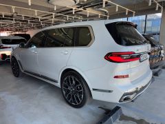 Фото авто BMW X7