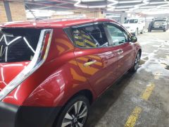 Сүрөт унаа Nissan Leaf