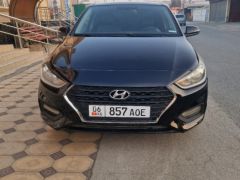 Фото авто Hyundai Solaris