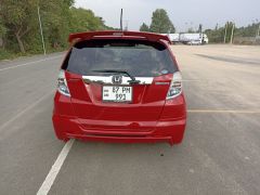 Photo of the vehicle Honda Fit