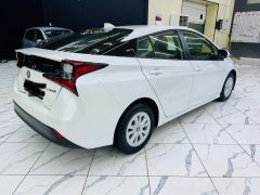 Фото авто Toyota Prius