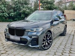 Фото авто BMW X7