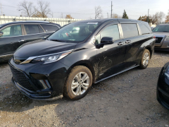 Фото авто Toyota Sienna