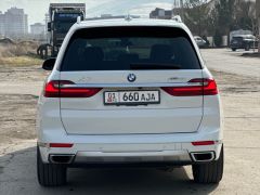 Фото авто BMW X7