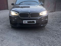 Photo of the vehicle BMW X5