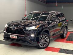 Photo of the vehicle Toyota Highlander