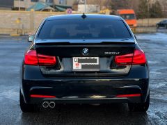 Photo of the vehicle BMW 3 Series