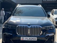 Сүрөт унаа BMW X7