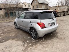 Сүрөт унаа Toyota Ist