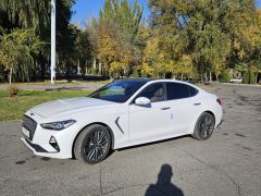 Photo of the vehicle Genesis G70