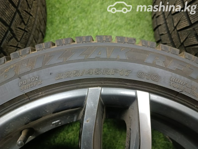 Wheel rims - Диск R17 5x120 с шиной