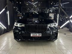 Photo of the vehicle BMW X7