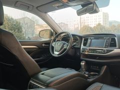 Фото авто Toyota Highlander