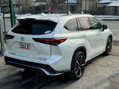 Сүрөт унаа Toyota Highlander