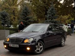 Сүрөт унаа Mercedes-Benz C-Класс