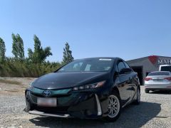 Фото авто Toyota Prius