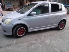 Сүрөт унаа Toyota Vitz