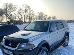 Сүрөт унаа Mitsubishi Pajero Sport